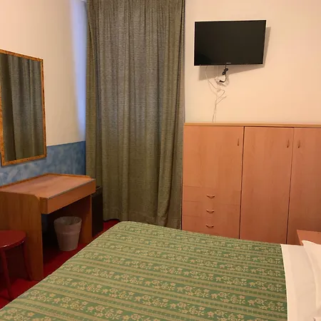 Boutique Hotel Calais Milano - Jcube Hotellerie-3